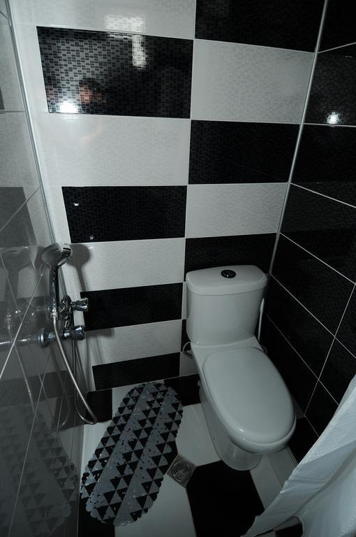 Guest House Darejani クタイシ エクステリア 写真